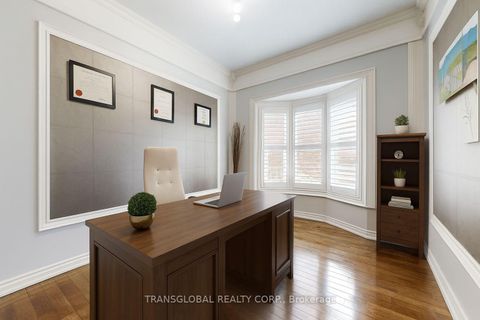 Photo 10 at 458 Beverley Glen Boulevard, Beverley Glen, Vaughan