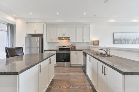 Photo 12 at 190 Moneypenny Place, Beverley Glen, Vaughan Photo 12 at 190 Moneypenny Place, Beverley Glen, Vaughan