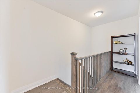 Photo 24 at 190 Moneypenny Place, Beverley Glen, Vaughan