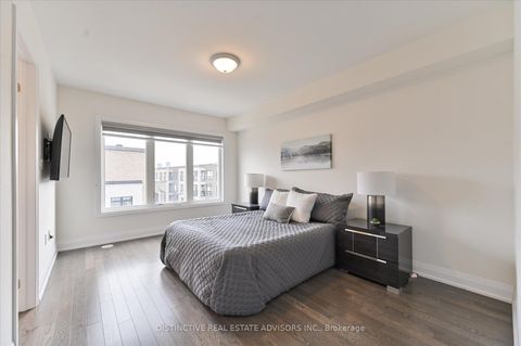 Photo 25 at 190 Moneypenny Place, Beverley Glen, Vaughan