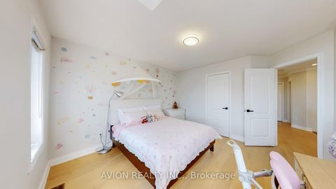 Photo 17 at 35 Old Orchard Crescent, Rouge Woods, Richmond Hill