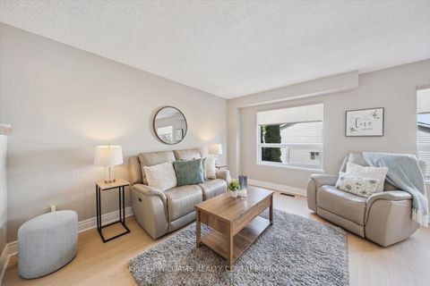 Photo 7 at 597 Gibney Crescent, Summerhill Estates, Newmarket