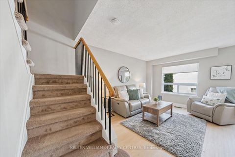 Photo 8 at 597 Gibney Crescent, Summerhill Estates, Newmarket