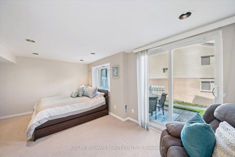 Photo 16 at 597 Gibney Crescent, Summerhill Estates, Newmarket