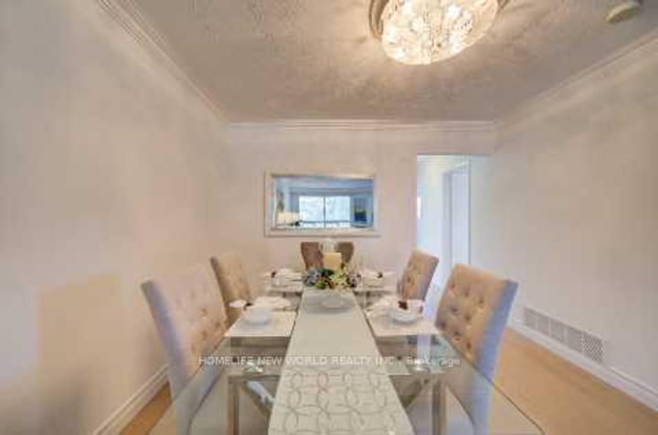 Photo 16 at 86 Tuscarora Drive, Pleasant View, Toronto