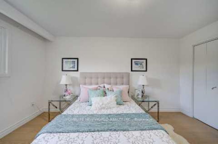 Photo 25 at 86 Tuscarora Drive, Pleasant View, Toronto