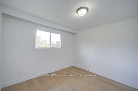 Photo 29 at 86 Tuscarora Drive, Pleasant View, Toronto