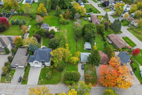 Photo 8 at 39 Maple Grove Avenue, Oak Ridges, Richmond Hill Photo 8 at 39 Maple Grove Avenue, Oak Ridges, Richmond Hill