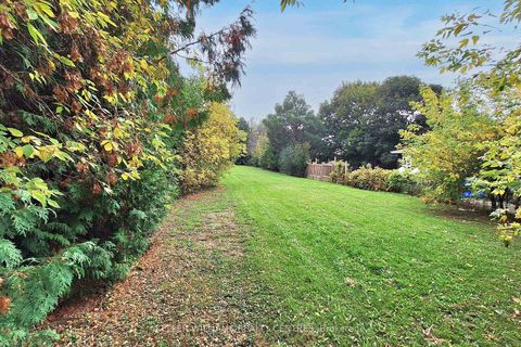 Photo 12 at 39 Maple Grove Avenue, Oak Ridges, Richmond Hill