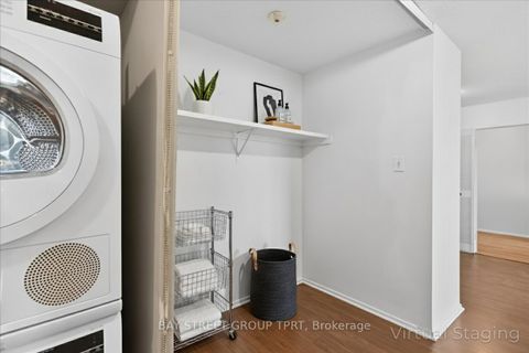Photo 10 at 504 - 350 Seneca Hill Drive, Don Valley Village, Toronto