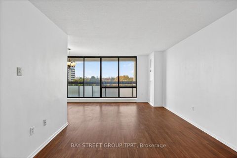 Photo 13 at 504 - 350 Seneca Hill Drive, Don Valley Village, Toronto