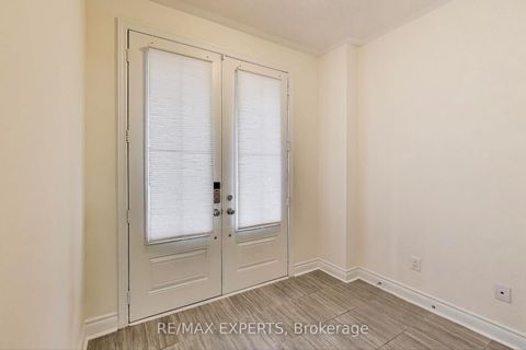 Photo 2 at 216 Butternut Ridge Trail, Aurora Estates, Aurora