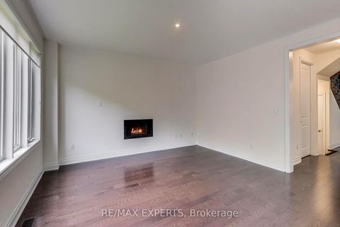 Photo 14 at 216 Butternut Ridge Trail, Aurora Estates, Aurora