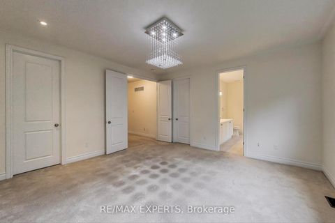 Photo 23 at 216 Butternut Ridge Trail, Aurora Estates, Aurora