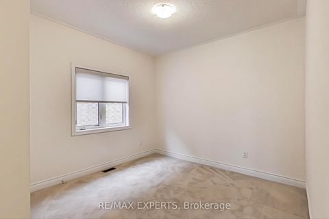 Photo 39 at 216 Butternut Ridge Trail, Aurora Estates, Aurora