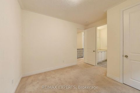 Photo 40 at 216 Butternut Ridge Trail, Aurora Estates, Aurora