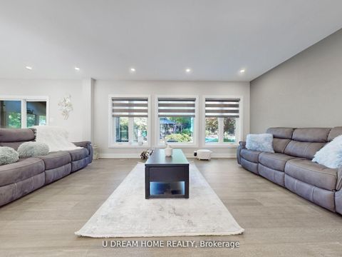 Photo 4 at 2 Jarvis Avenue, Aurora Estates, Aurora