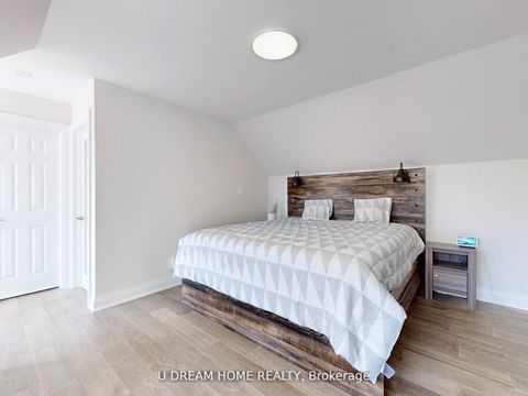 Photo 21 at 2 Jarvis Avenue, Aurora Estates, Aurora