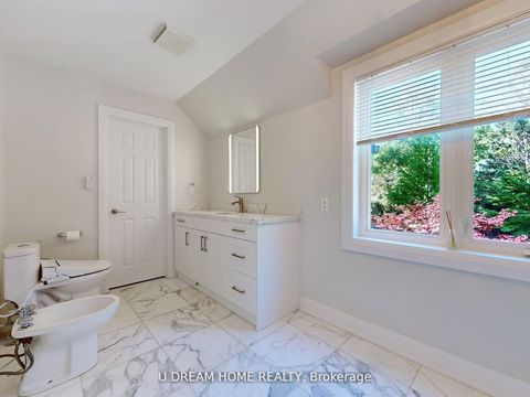 Photo 24 at 2 Jarvis Avenue, Aurora Estates, Aurora