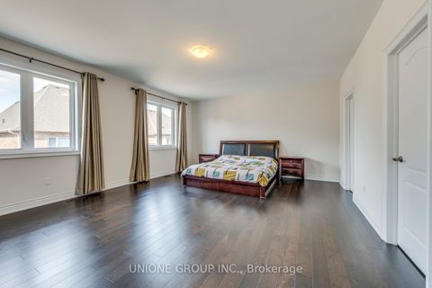 Photo 26 at 3045 Parsonage Crescent, GO Glenorchy, Oakville