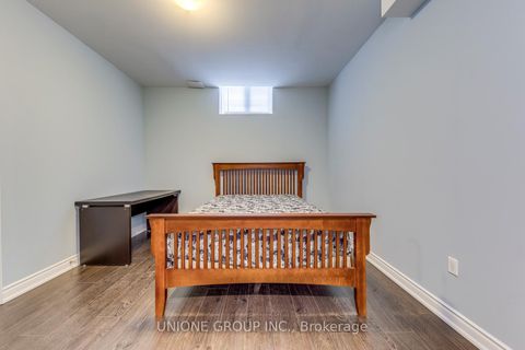 Photo 41 at 3045 Parsonage Crescent, GO Glenorchy, Oakville