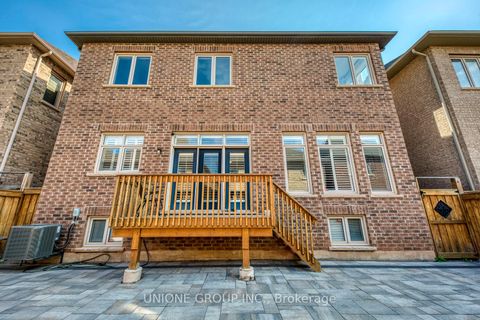 Photo 46 at 3045 Parsonage Crescent, GO Glenorchy, Oakville