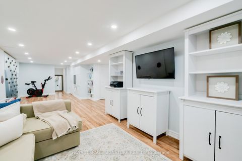 Photo 25 at 31 Castille Avenue, Maryvale, Toronto