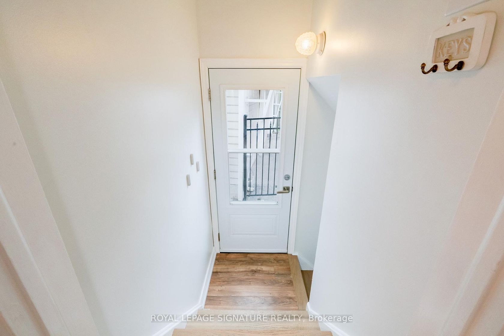 Photo 19 at 31 Castille Avenue, Maryvale, Toronto Photo 19 at 31 Castille Avenue, Maryvale, Toronto