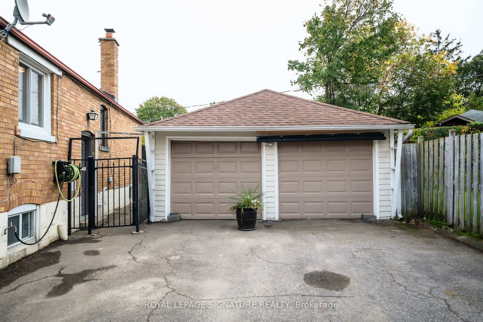 Photo 42 at 31 Castille Avenue, Maryvale, Toronto Photo 42 at 31 Castille Avenue, Maryvale, Toronto