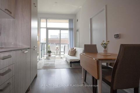 Photo 7 at 308E - 38 Honeycrisp Crescent, Vaughan Corporate Centre, Vaughan