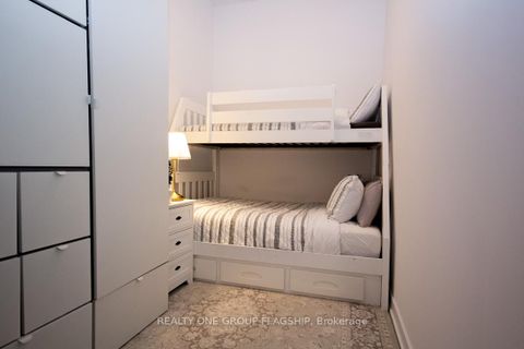 Photo 16 at 308E - 38 Honeycrisp Crescent, Vaughan Corporate Centre, Vaughan