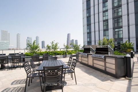 Photo 19 at 308E - 38 Honeycrisp Crescent, Vaughan Corporate Centre, Vaughan