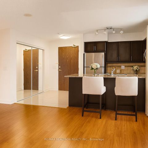 Photo 7 at 505 - 185 Oneida Crescent, Langstaff, Richmond Hill