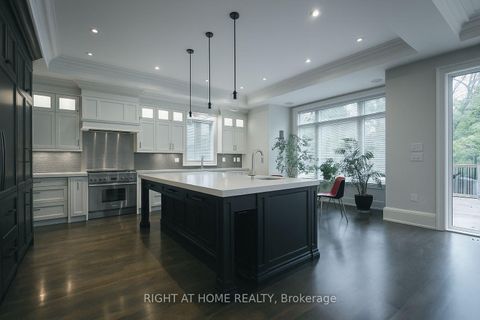 Photo 4 at 2 Finchley Road, Humber Valley, Toronto Photo 4 at 2 Finchley Road, Humber Valley, Toronto