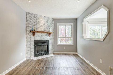 Photo 11 at 1 Price Street, Devonsleigh, Richmond Hill