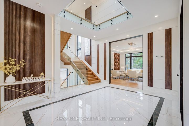 Photo 11 at 58 Sumner Heights Drive, Bayview Village, Toronto