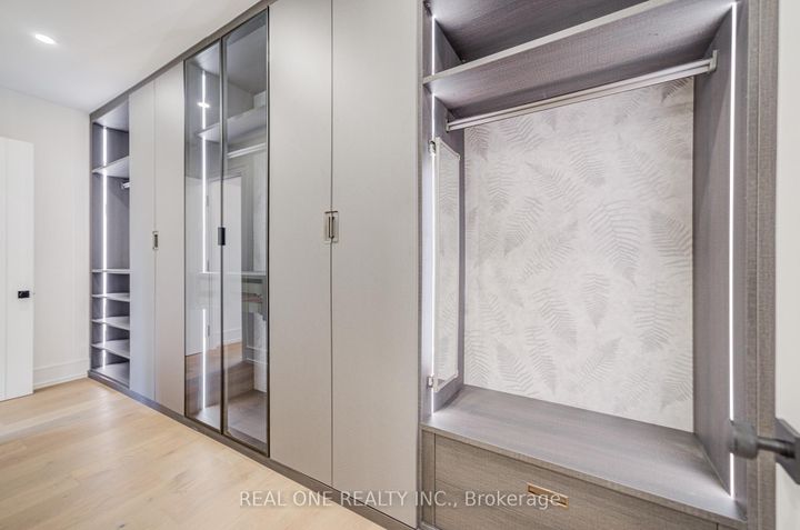 Photo 27 at 58 Sumner Heights Drive, Bayview Village, Toronto