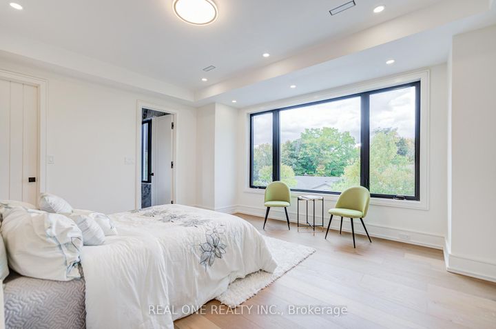 Photo 34 at 58 Sumner Heights Drive, Bayview Village, Toronto