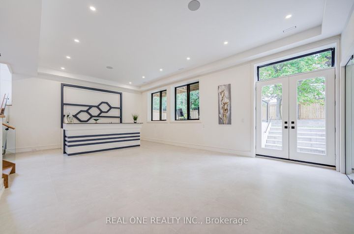 Photo 40 at 58 Sumner Heights Drive, Bayview Village, Toronto