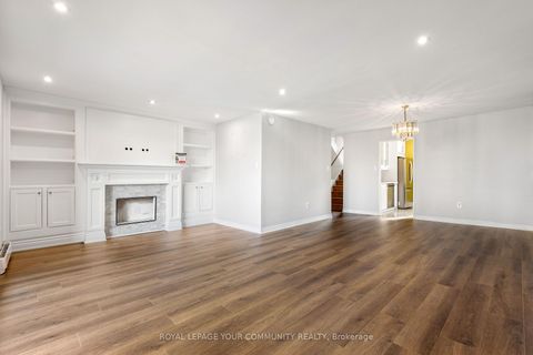 Photo 11 at 66 - 91 Muir Drive, Scarborough Village, Toronto