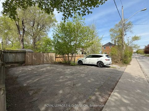 Photo 26 at 2333 Gerrard Street E, Danforth, Toronto