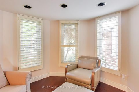 Photo 2 at 53 Millcroft Way, Brownridge, Vaughan