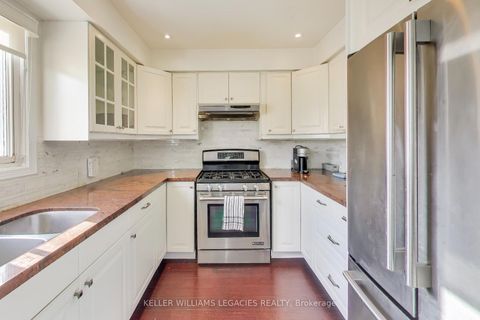 Photo 4 at 53 Millcroft Way, Brownridge, Vaughan