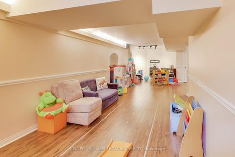 Photo 20 at 53 Millcroft Way, Brownridge, Vaughan
