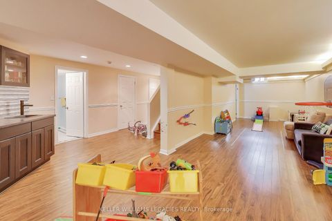 Photo 21 at 53 Millcroft Way, Brownridge, Vaughan
