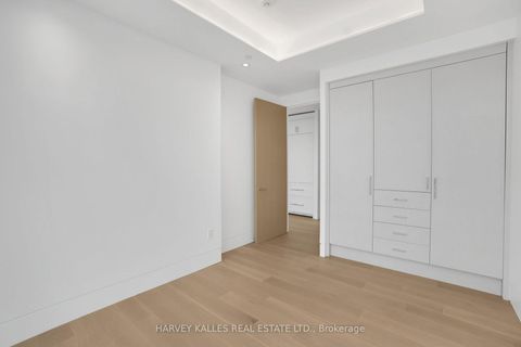 Photo 17 at PH 102 - 9000 Jane Street, Vellore Village, Vaughan