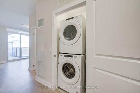 Photo 7 at 601 - 3220 William Coltson Avenue, JM Joshua Meadows, Oakville