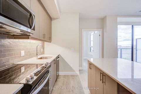 Photo 10 at 601 - 3220 William Coltson Avenue, JM Joshua Meadows, Oakville