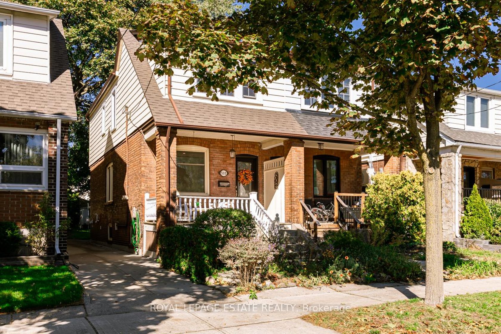 532 Glebeholme Boulevard, Danforth, Toronto photo number 2