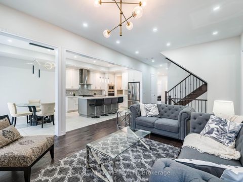 Photo 16 at 16 Charing Cross Gate, GO Glenorchy, Oakville